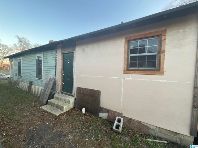 1262 AVENUE M, Birmingham, AL 35218