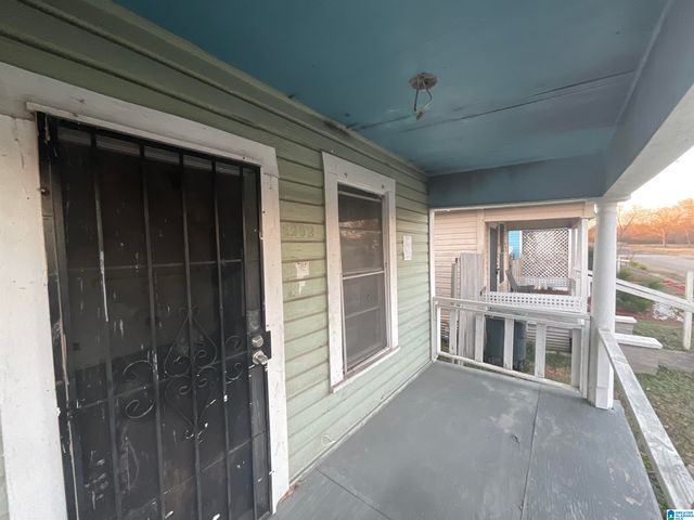 1262 AVENUE M, Birmingham, AL 35218