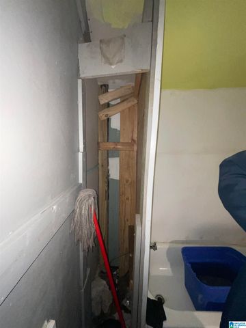 1262 AVENUE M, Birmingham, AL 35218