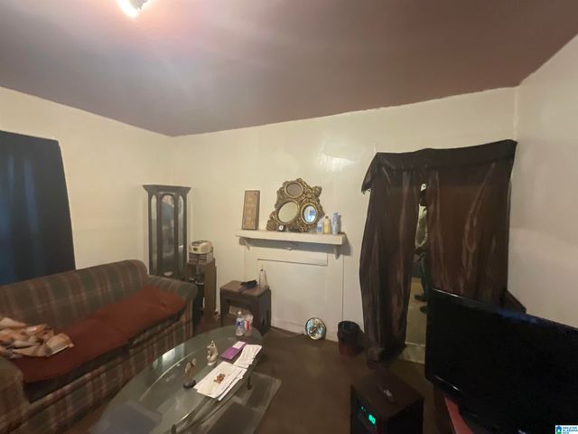 1262 AVENUE M, Birmingham, AL 35218