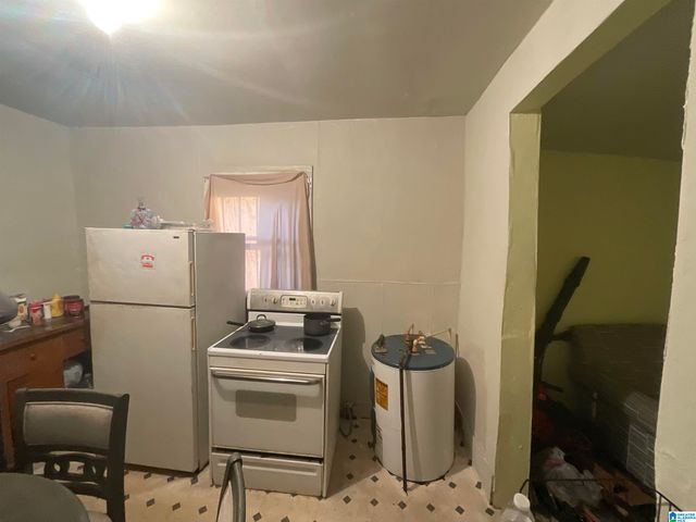 1262 AVENUE M, Birmingham, AL 35218