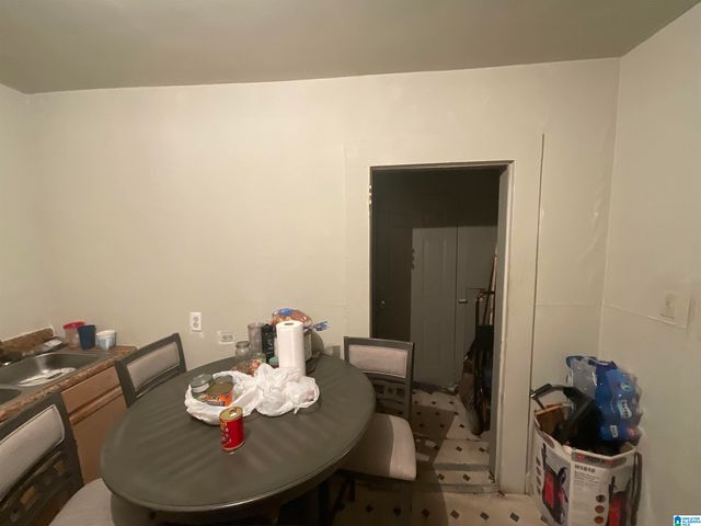 1262 AVENUE M, Birmingham, AL 35218