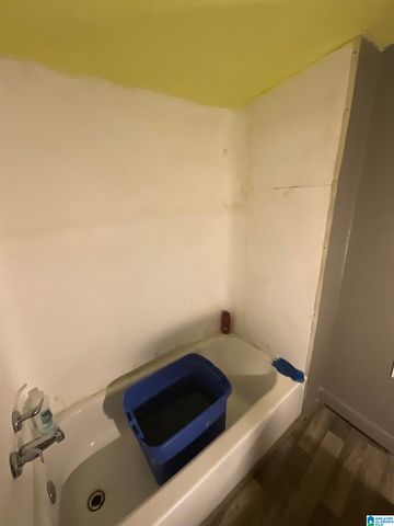 1262 AVENUE M, Birmingham, AL 35218