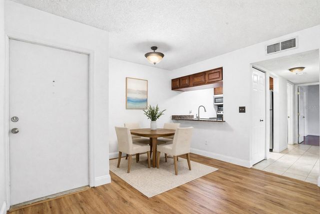 1799 N HIGHLAND AVENUE 5, Clearwater, FL 33755