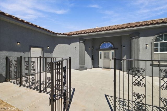 460 East Hickory Street, Pahrump, NV 89048