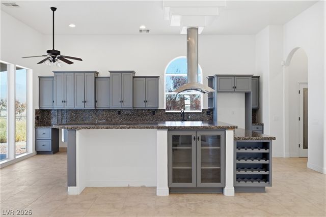 460 East Hickory Street, Pahrump, NV 89048