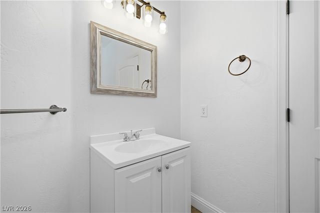 460 East Hickory Street, Pahrump, NV 89048