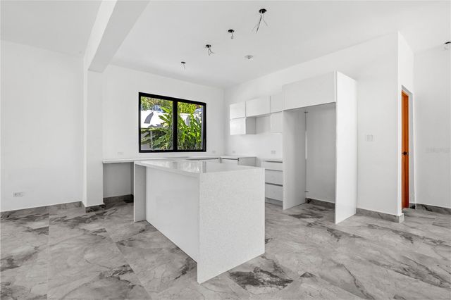 2058 CACIQUE, San Juan, PR 00911