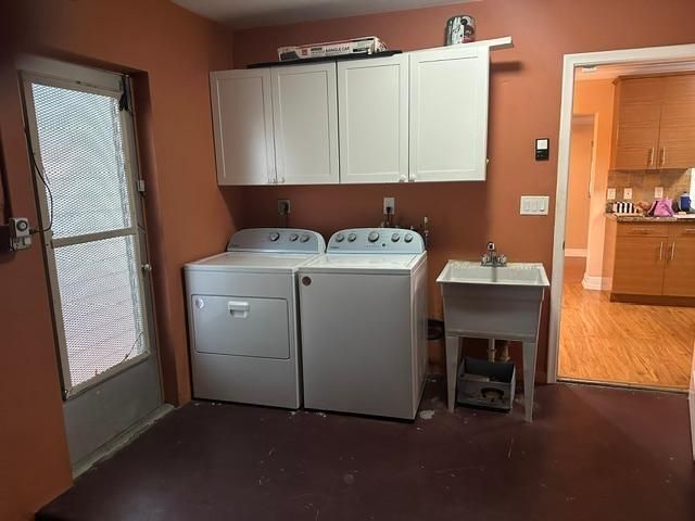 732 SE 11th Avenue, Deerfield Beach, FL 33441