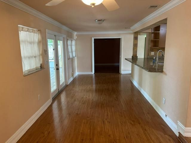 732 SE 11th Avenue, Deerfield Beach, FL 33441