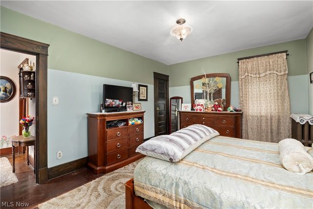 1032 W 4th Street, Lorain, OH 44052