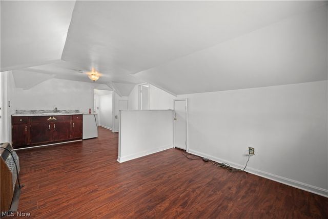 1032 W 4th Street, Lorain, OH 44052