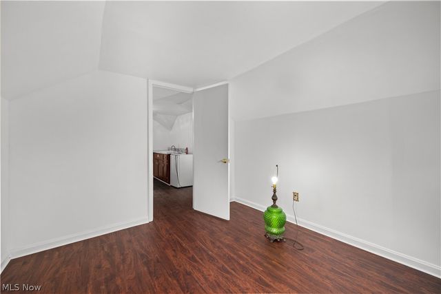 1032 W 4th Street, Lorain, OH 44052
