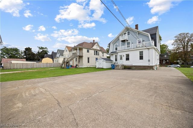 1032 W 4th Street, Lorain, OH 44052