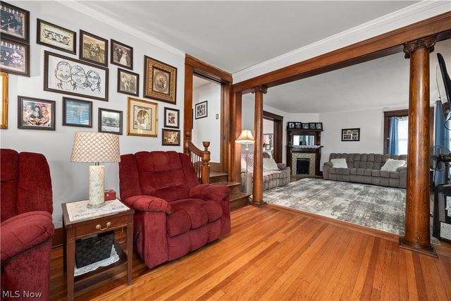 1032 W 4th Street, Lorain, OH 44052