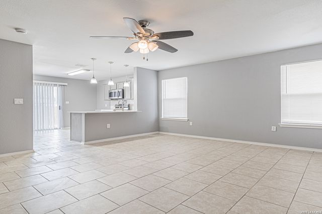 6711 Dragon Tooth, San Antonio, TX 78242