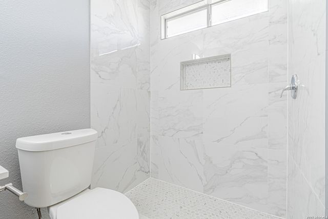 6711 Dragon Tooth, San Antonio, TX 78242