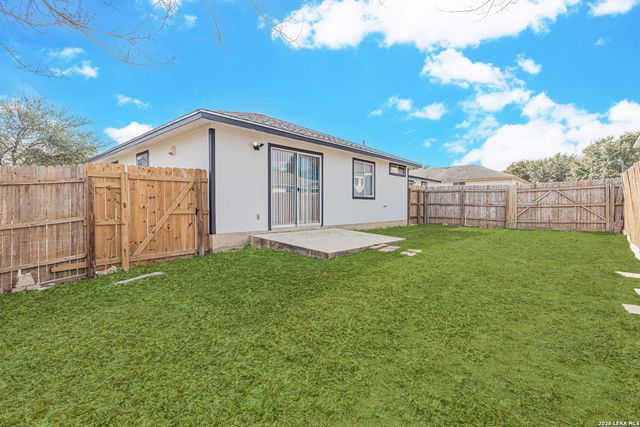 6711 Dragon Tooth, San Antonio, TX 78242