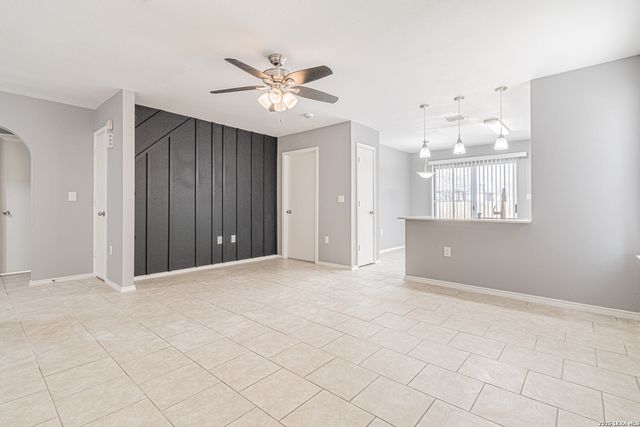 6711 Dragon Tooth, San Antonio, TX 78242