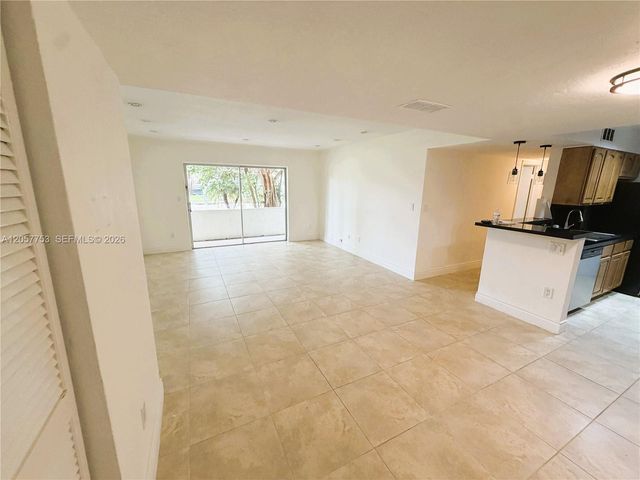 7483 SW 82nd Street A102, Miami, FL 33143