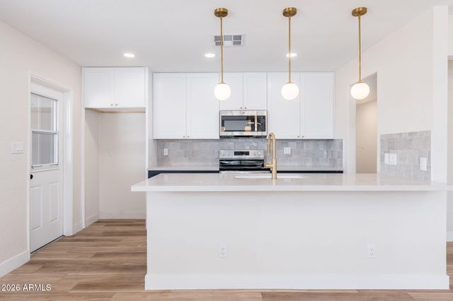 3830 W CLAREMONT Street, Phoenix, AZ 85019
