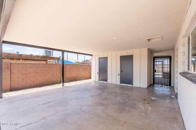 3830 W CLAREMONT Street, Phoenix, AZ 85019