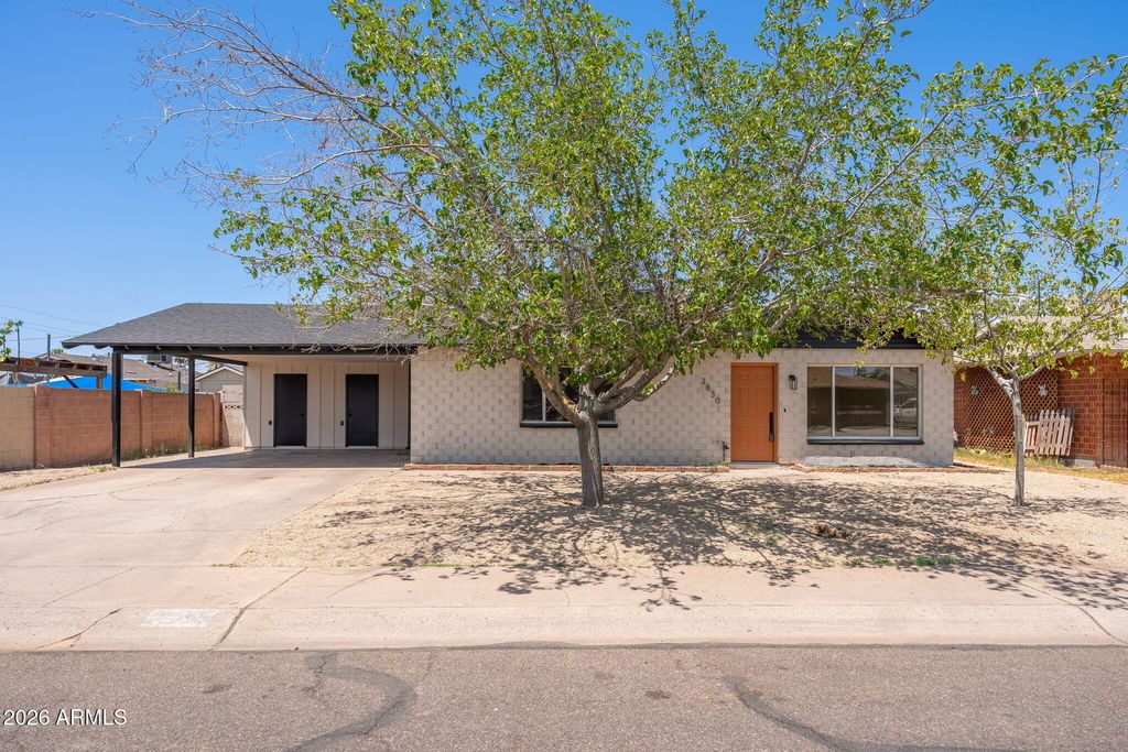 3830 W CLAREMONT Street, Phoenix, AZ 85019