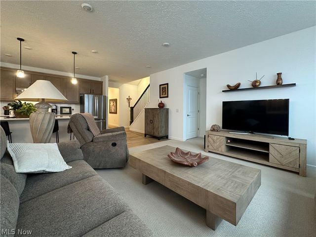 8139 Brookview Lane, Mentor, OH 44060