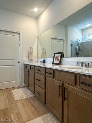 8139 Brookview Lane, Mentor, OH 44060