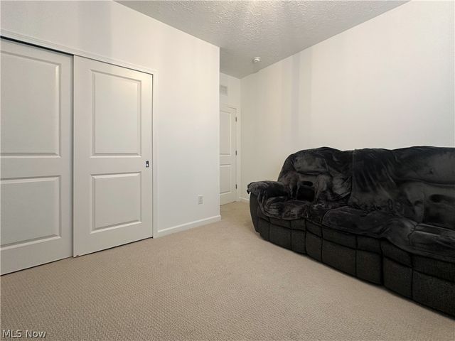 8139 Brookview Lane, Mentor, OH 44060