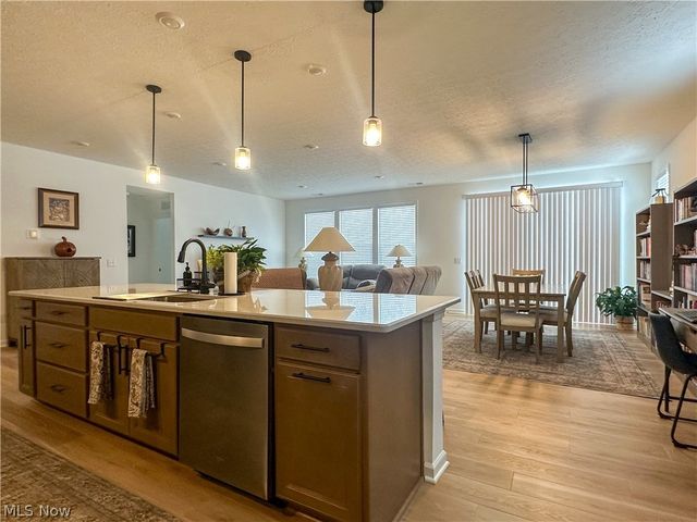 8139 Brookview Lane, Mentor, OH 44060