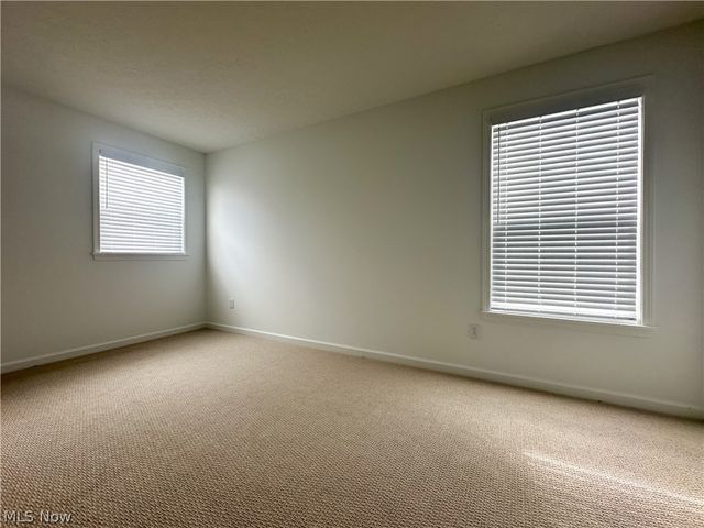 8139 Brookview Lane, Mentor, OH 44060