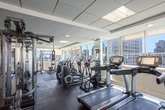 220 E 65th Street PHB, New York City, NY 10065