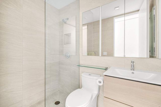 220 E 65th Street PHB, New York City, NY 10065