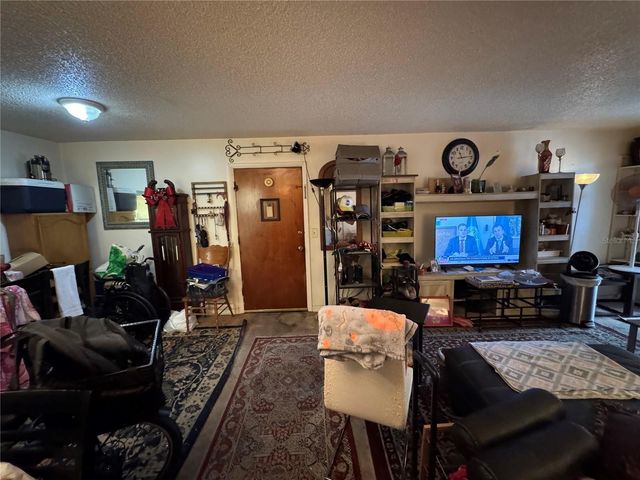 944 LAKE DESTINY ROAD A, Altamonte Springs, FL 32714