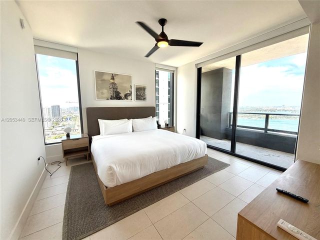159 NE 6th Street 3215, Miami, FL 33132
