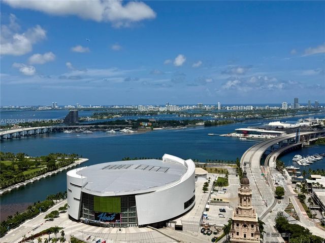 159 NE 6th Street 3215, Miami, FL 33132