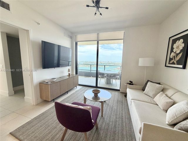 159 NE 6th Street 3215, Miami, FL 33132
