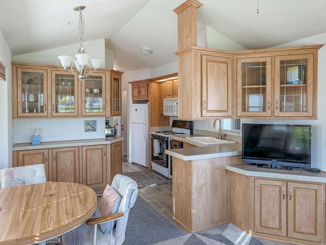 70200 Dillon Road 590, Desert Hot Springs, CA 92241