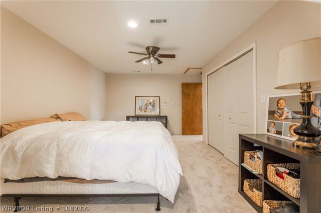 10022 W Devils Den Road, Winslow, AR 72959