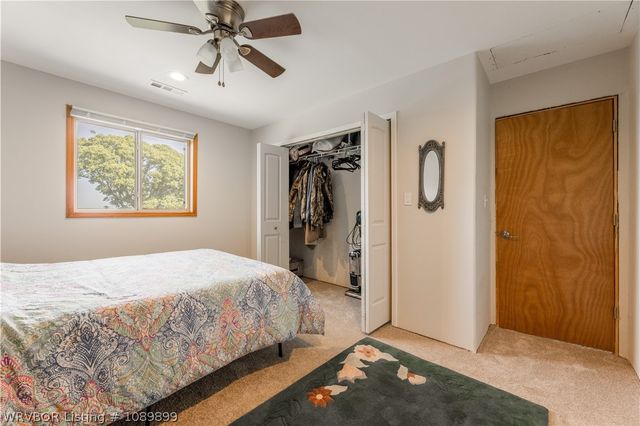 10022 W Devils Den Road, Winslow, AR 72959