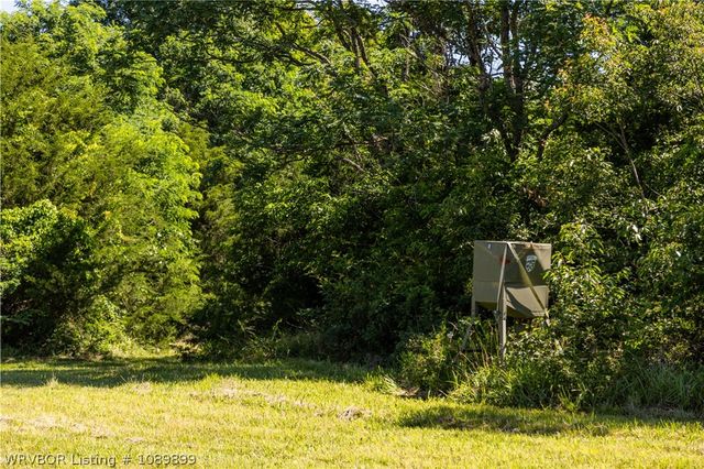 10022 W Devils Den Road, Winslow, AR 72959