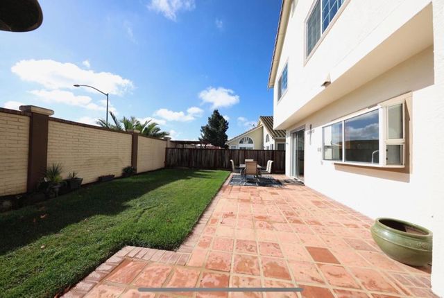 1243 De Cunha Court, Salinas, CA 93906