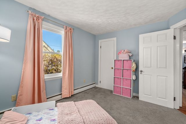 14 Davis Rd, Auburn, MA 01501