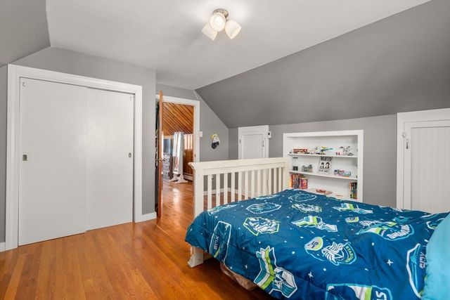 14 Davis Rd, Auburn, MA 01501