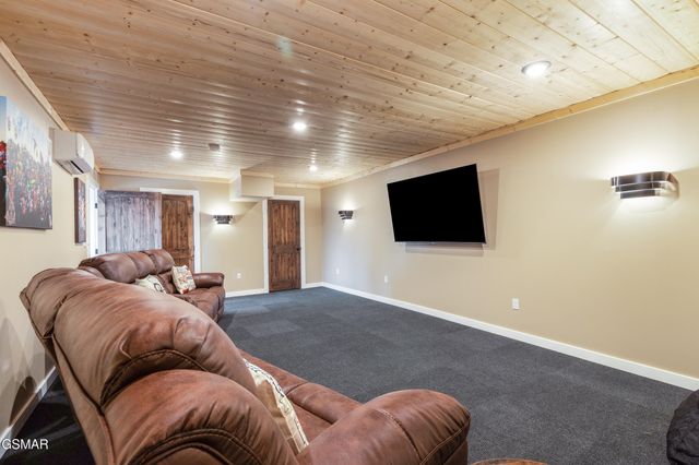 775 Shell Mountain Road, Sevierville, TN 37876