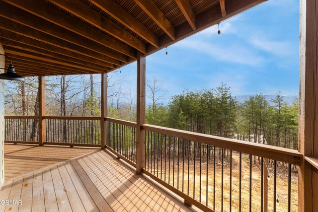 775 Shell Mountain Road, Sevierville, TN 37876