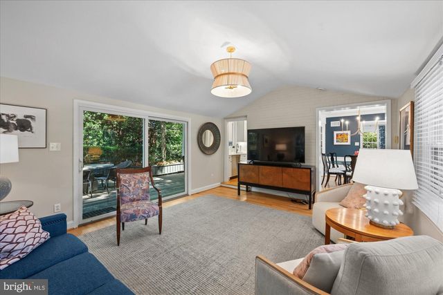 5901 DEVONSHIRE DR, Bethesda, MD 20816