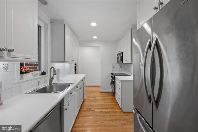 5901 DEVONSHIRE DR, Bethesda, MD 20816