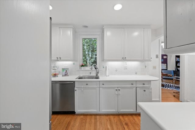 5901 DEVONSHIRE DR, Bethesda, MD 20816